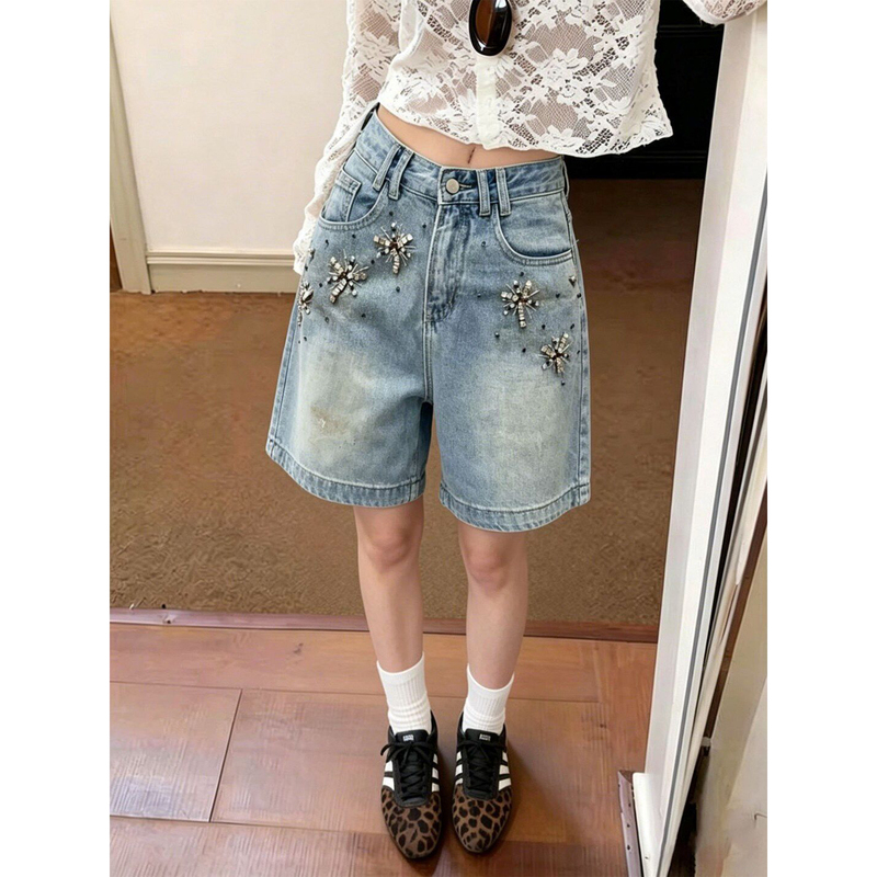 Summer New American Retro Blue Casual Denim Shorts with Heavy Rivets, High-Waisted Slim-Fit Straight-Leg Pants, Wide-Leg Pants