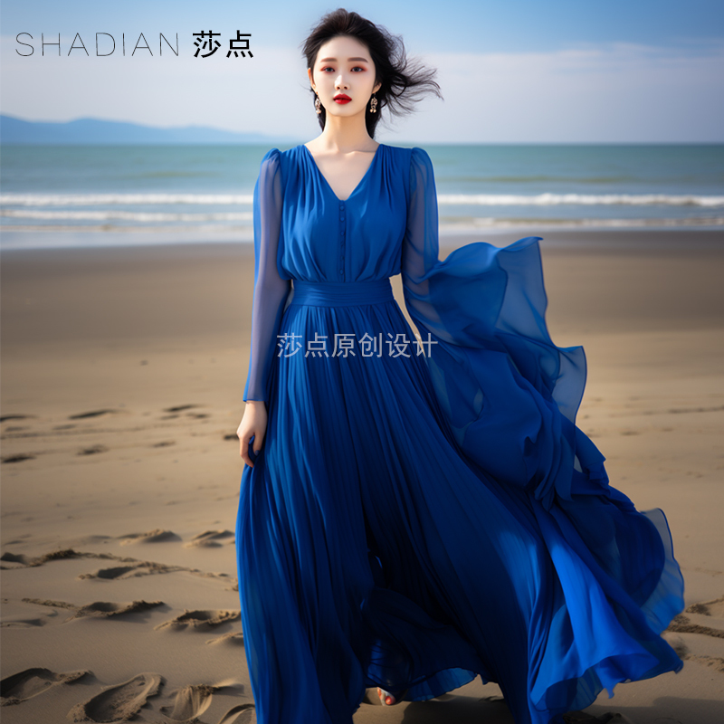 Resort Style Dress 2026 New Chiffon Long Dress with Waist-Cinching Design, Slimming Blue Dress, Beach Dress with Large Hem