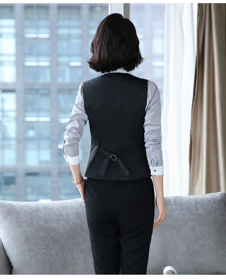 Tailleur femme GEORTHAU   en Polyester - Ref 3241464 Image 27
