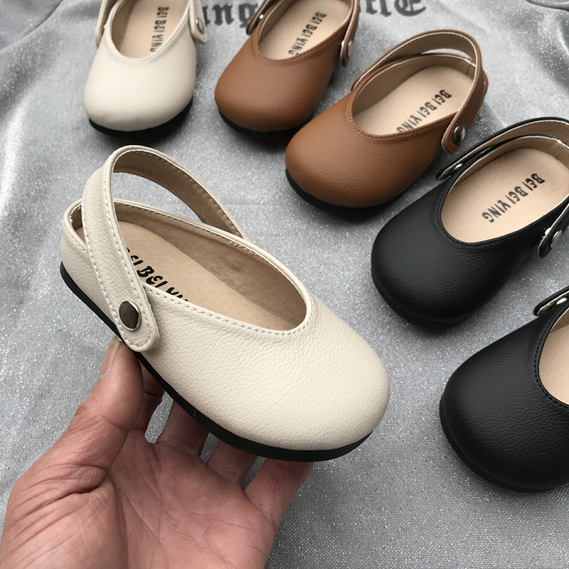 Baby leather shoes spring and autumn new breathable Korean princess shoes non-slip soft bottom children summer toe sandals girls shoes