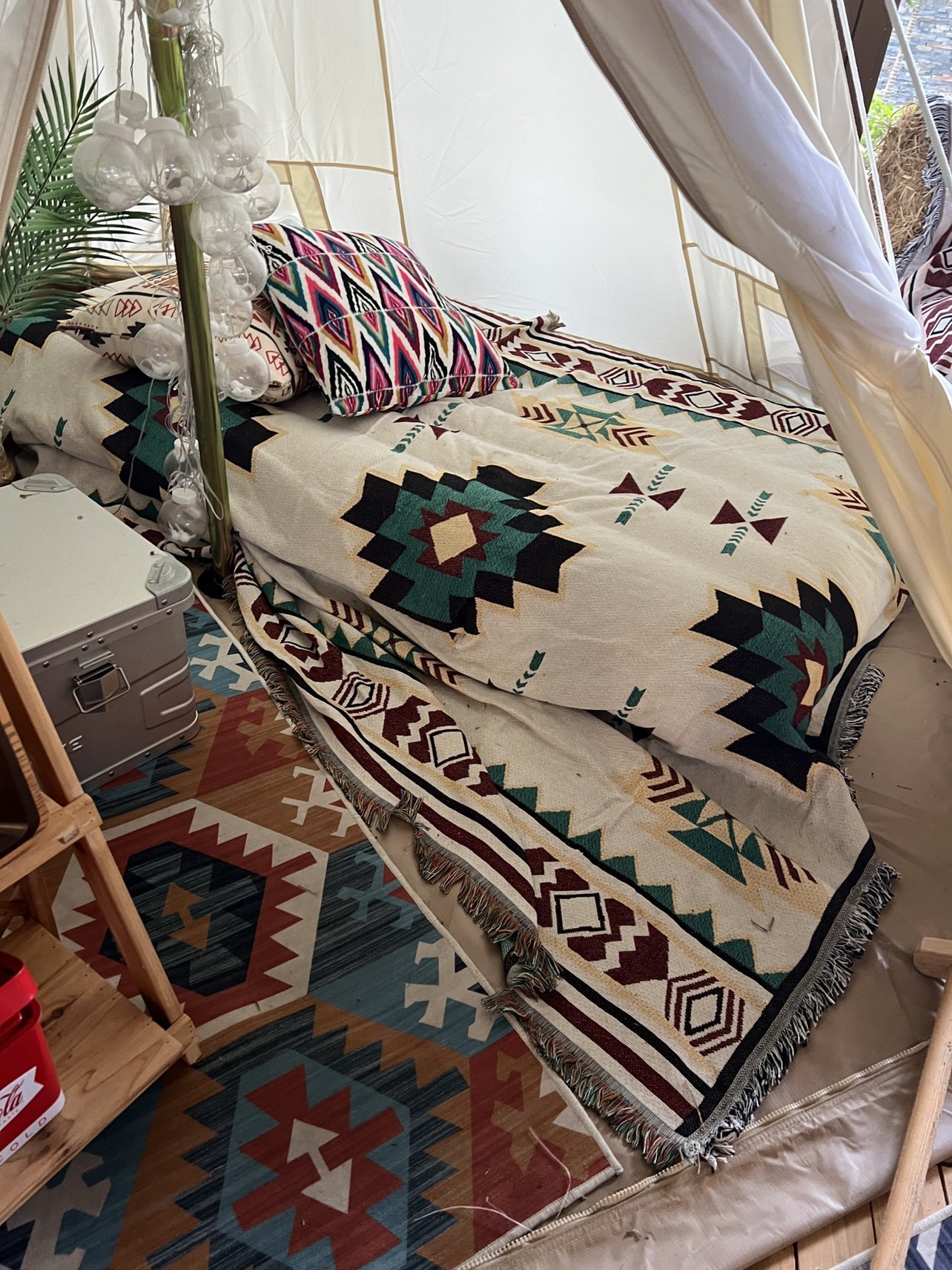 Tent glamping camping retro ethnic Morocco Nordic Room Vanlife Carpet Hotel Camp