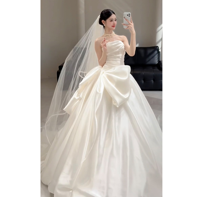 French-Style Satin Strapless Morning Robe Light Wedding Dress for Women 2026 New Model Bride Runaway Princess Simple Main Dress Summer French-Style Satin Strapless Morning Robe Light Wedding Dress for Women 2026 New Model Bride Runaway Princess Simple Main Dress Summer