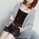 Áo khoác ngắn trùm đầu nữ mùa xuân và mùa thu mới màu trắng Sinh viên Hàn Quốc nhỏ nước hoa gió dơi tay áo nhỏ áo len ngắn
