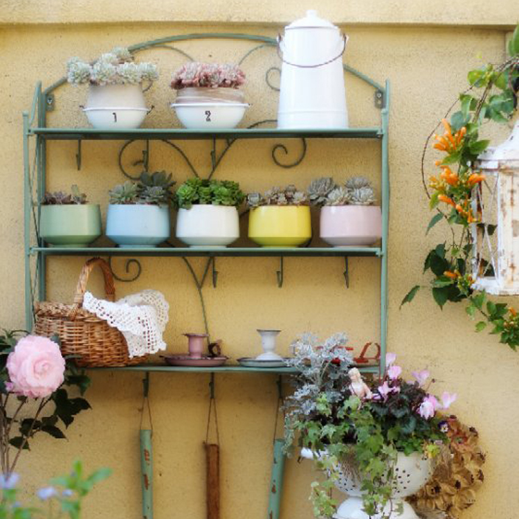 French pastoral home wall shelf Kitchen powder room wall shelf Retro old wrought iron storage shelf