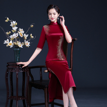 Satin acetate embroidered Cheongsam Noble wine red mother dress wedding banquet long model wedding dress 2021 New