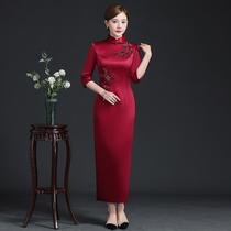 Date red silk satin retro ancient improvement Long style Body Qipao Wedding Mother Dress Chinese Wind Show Walking Show Qipao Dress