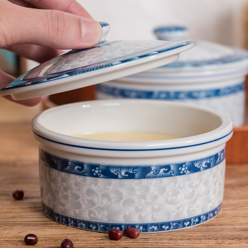 Steamed egg bowl of household ceramic Steamed chicken with cover Steamed egg custard an artifact baby baby water bowls of stew of blue and white porcelain cup