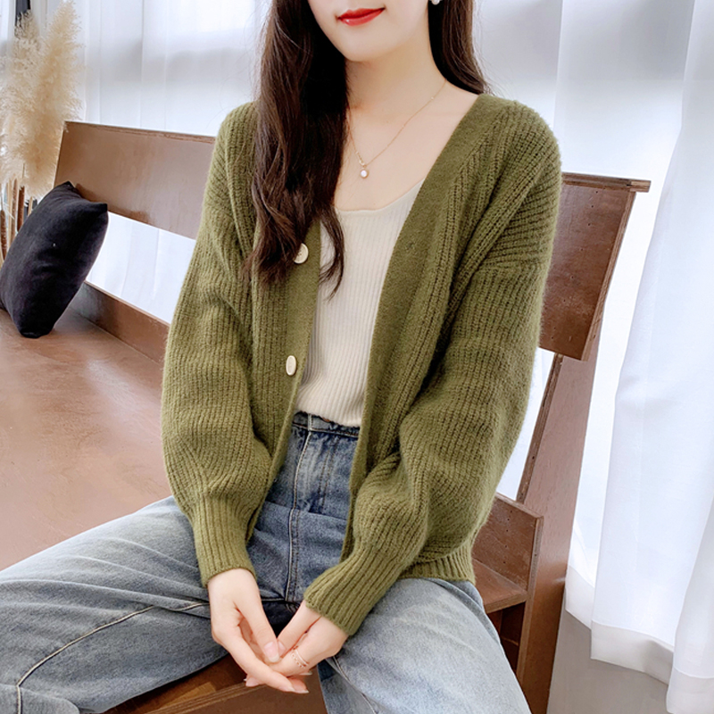 Grass Greenearly autumn ma'am sweater Spring and Autumn knitting Cardigan have cash less than that is registered in the accounts loose coat 2021 new pattern this year popular Of jacket thin