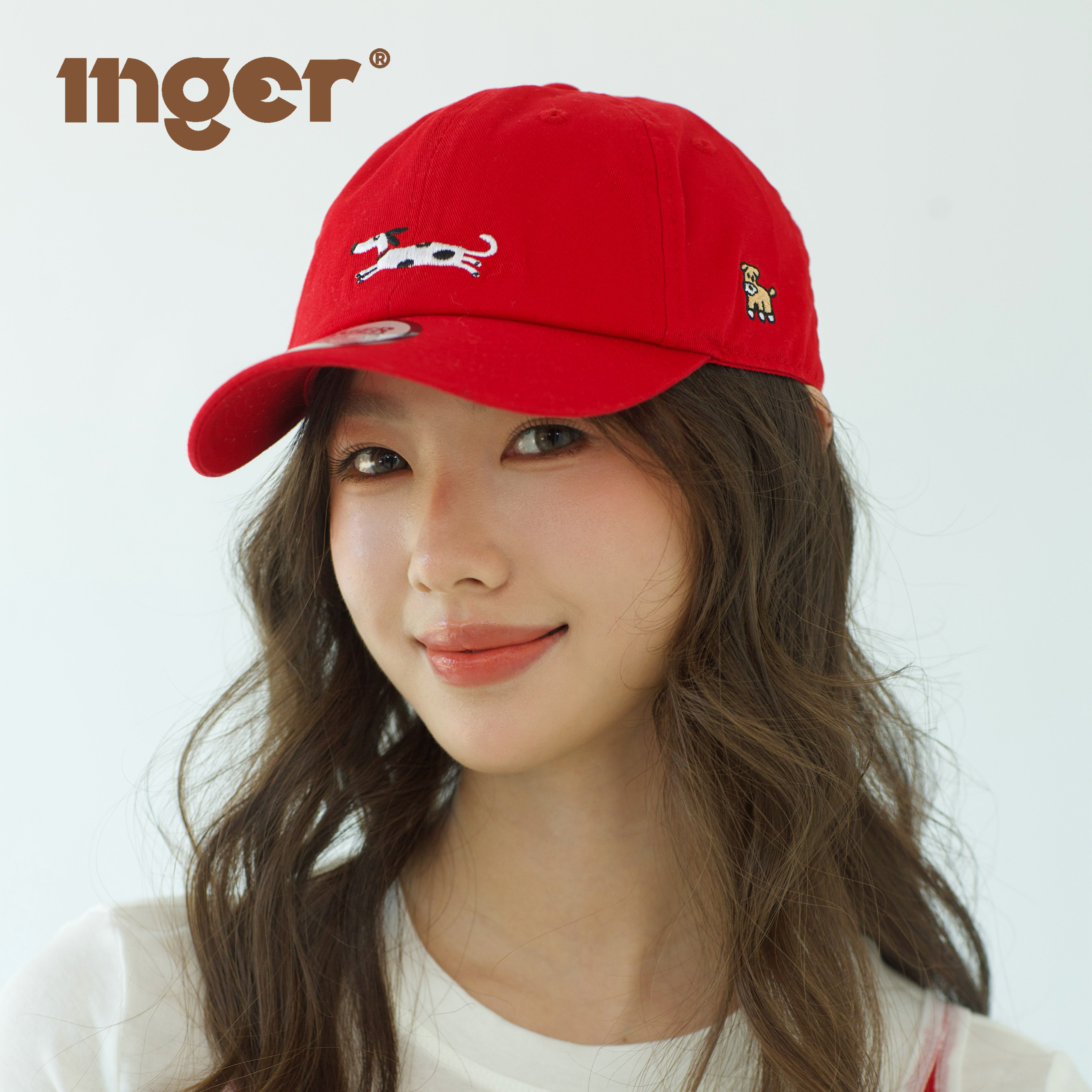 【王宇文スタイル】INGER公式オリジナルハッピーパピーレッドベースボールキャップ - アメリカンレトロフォトスタイル