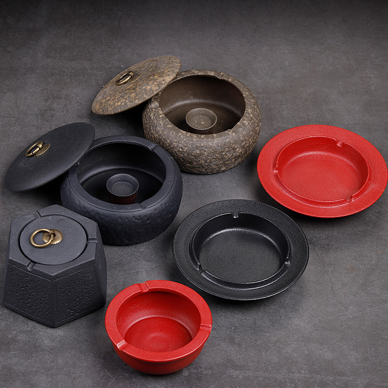 Ceramic creative ashtray with cover home sitting room fly ash prevention office atmosphere contracted move ash tray size