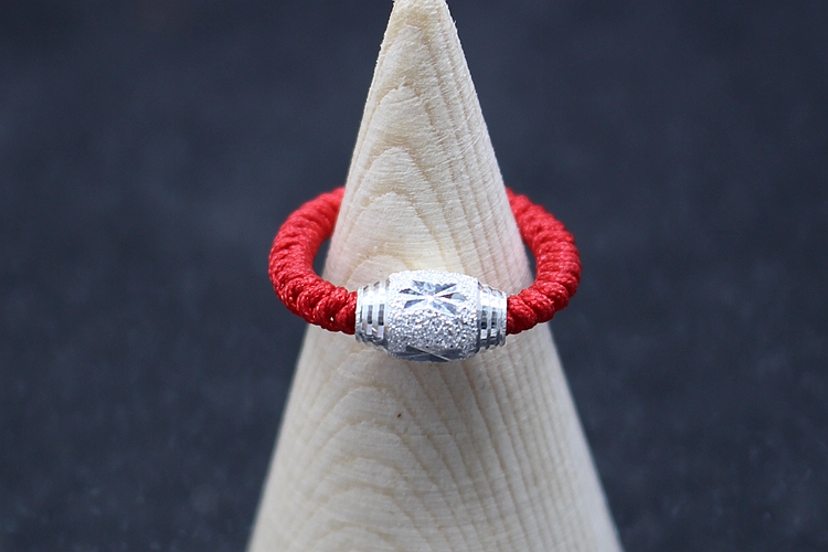 990 sterling bạc đỏ dây nhẫn mờ hạt chuyển đường vòng nhẫn dệt tay đen dây đuôi nhẫn đôi nam nữ nhẫn bạc nữ