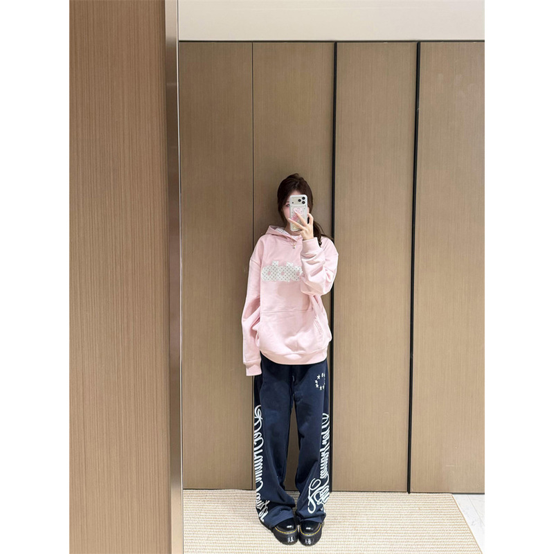 Korean-Style Patchwork Polka Dot Letter Embroidery Hooded Pink Thin Sweatshirt for Women, Loose Design Casual Jacket for Autumn Korean-Style Patchwork Polka Dot Letter Embroidery Hooded Pink Thin Sweatshirt for Women, Loose Design Casual Jacket for Autumn