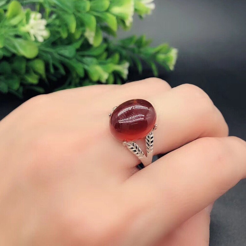 Natural garnet ring women's and women's money to ward off evil red garnet open ring