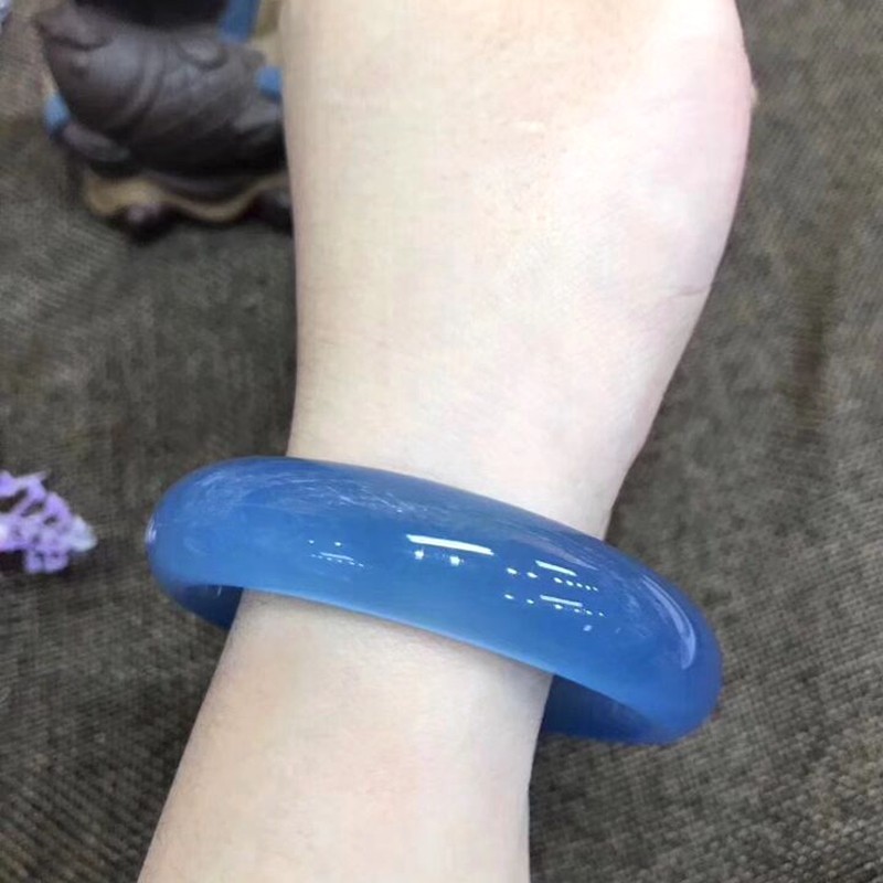 Blue Chalcedony bracelet Ice chalcedony Pure natural primary color Fine super ice permeable fluorescent agate bracelet
