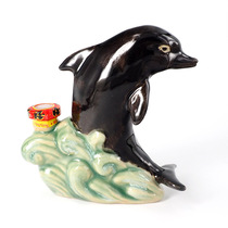 Super adorable dolphins Shiwan ceramic mini wine 40 ml wine edition wine office Hong Kong Moët Vatican reservoir pendulum wine cooler