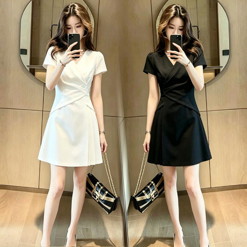 Fashionable Casual Petite Dress for Women, 2026 Summer New Style, Waist-Cinching, Slimming, Elegant, Stylish French Short Dress