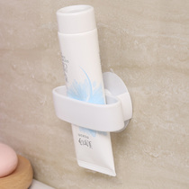Japanese bathroom rack creative toilet suction cup toothpaste hanger suction Wall facial cleanser Wall Wall storage shelf