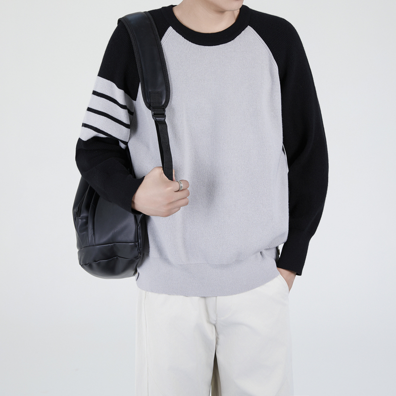 2026 Autumn Men's Round Neck Color Block Sleeve Knit Sweater Black and White Striped Raglan Sleeve Sweater Versatile Casual Long Sleeve Trendy