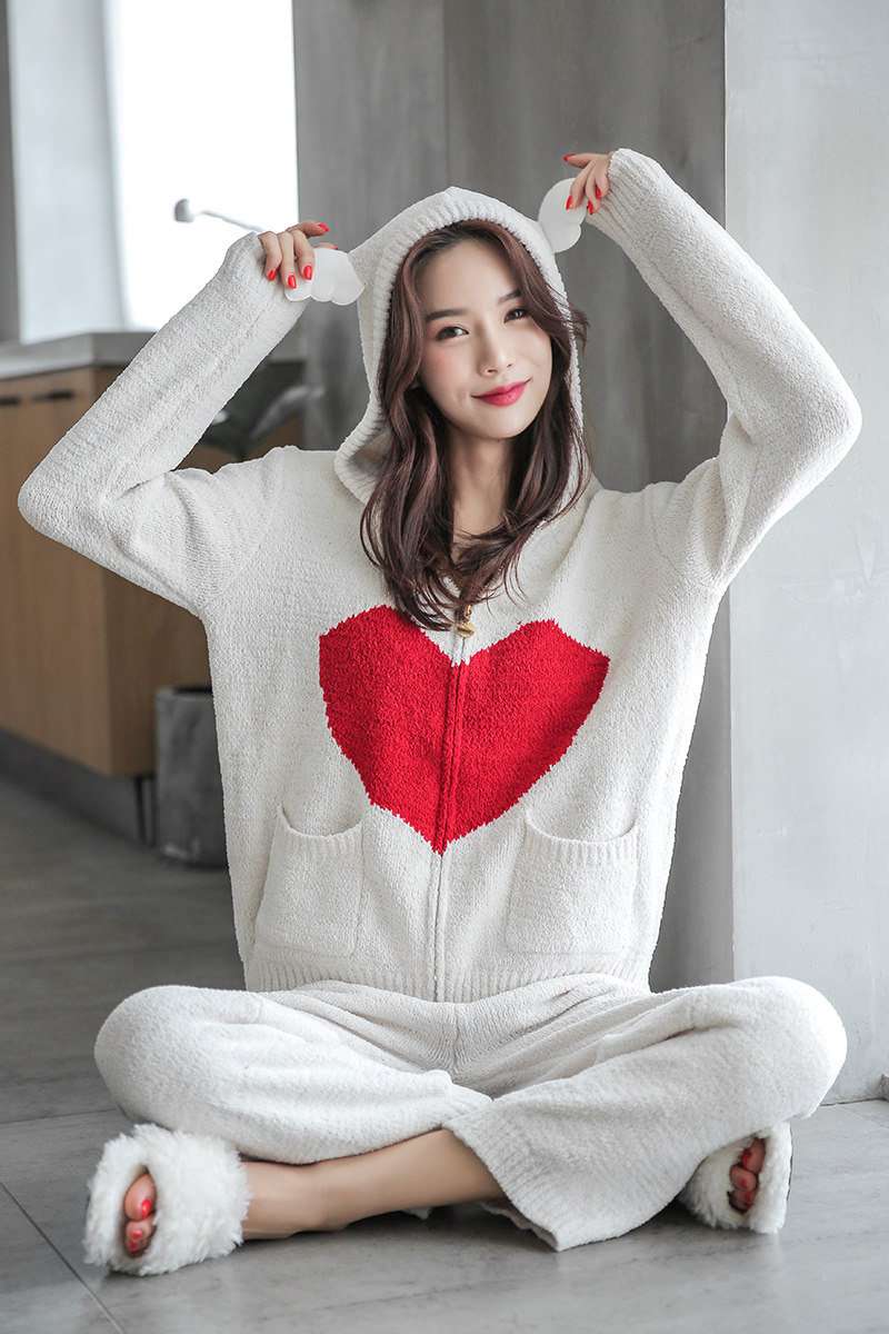 New soft sleeping women's autumn and winter knitted wool love hooded cardigan two-piece suit home clothes can be worn outside