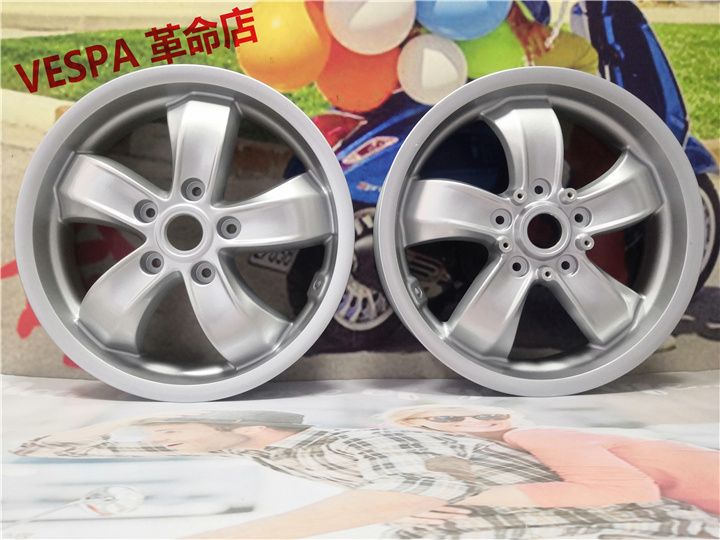 VESPA GTS GTV 300 original wheel wheel silver wheel