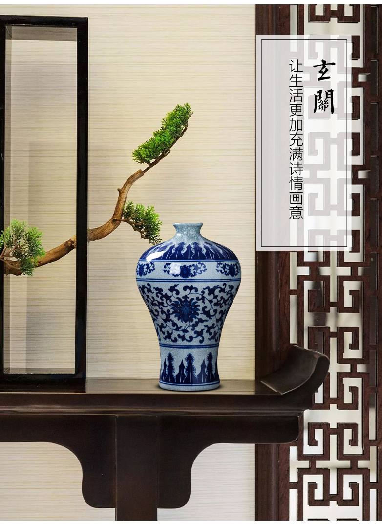 Jingdezhen blue and white porcelain vase furnishing articles flower arranging archaize sitting room ceramics up with Chinese style household decorative arts and crafts