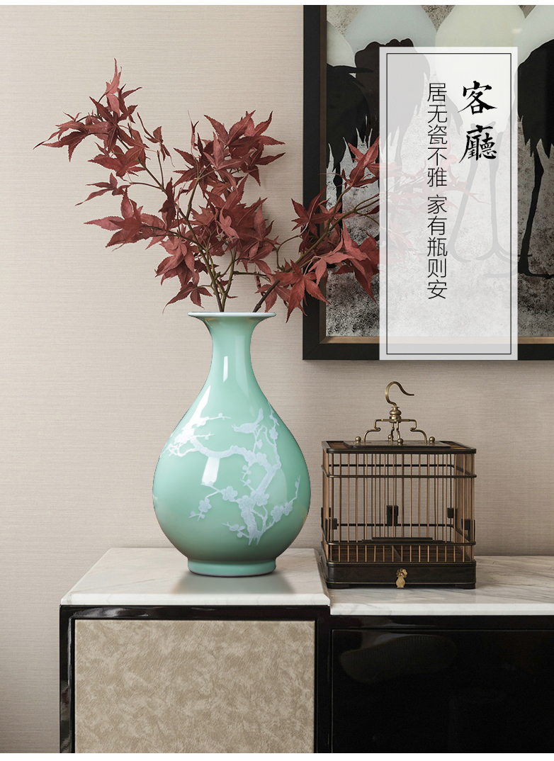 Jingdezhen ceramics green glaze floret bottle of archaize sitting room of Chinese style household flower decoration wine handicraft furnishing articles