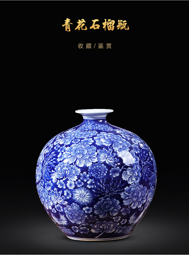 Jingdezhen ceramics craft blue and white porcelain vase in the sitting room porch decorate rich ancient frame decoration accessories restoring ancient ways furnishing articles