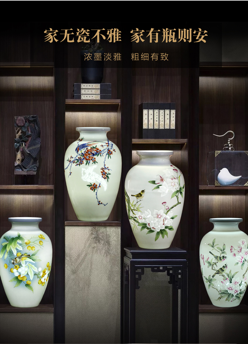 Jingdezhen ceramics vase hand - made thin foetus and exquisite bottle of new Chinese style household rich ancient frame sitting room adornment is placed