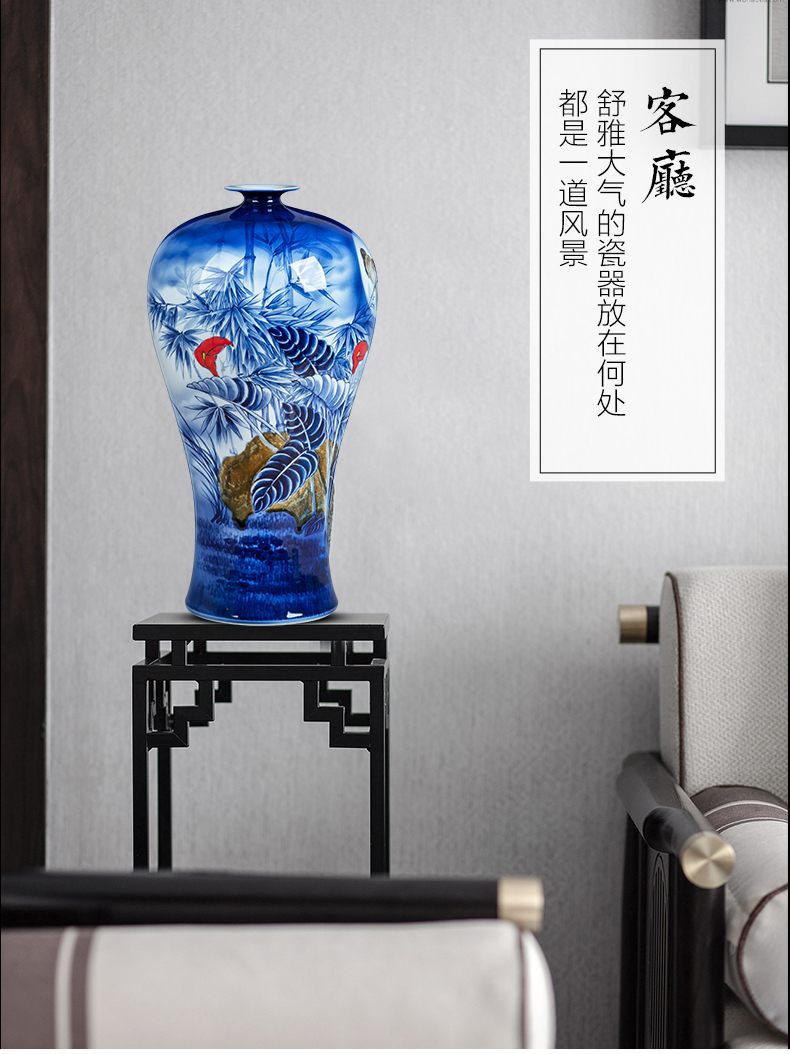 Jingdezhen blue and white porcelain vase hand - made large name plum bottle of the sitting room of Chinese style household ceramics exhibition hall decoration furnishing articles