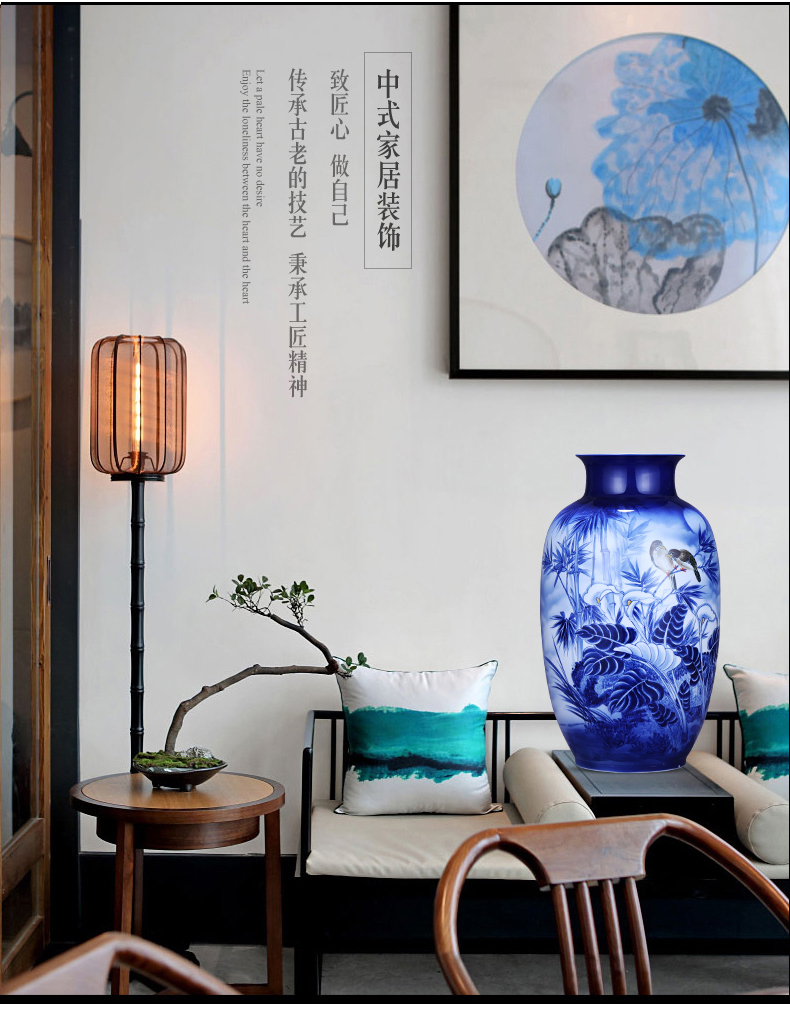 Jingdezhen porcelain ceramic hand - made of blue and white porcelain vases, new Chinese style household, large sitting room adornment is placed on the ground