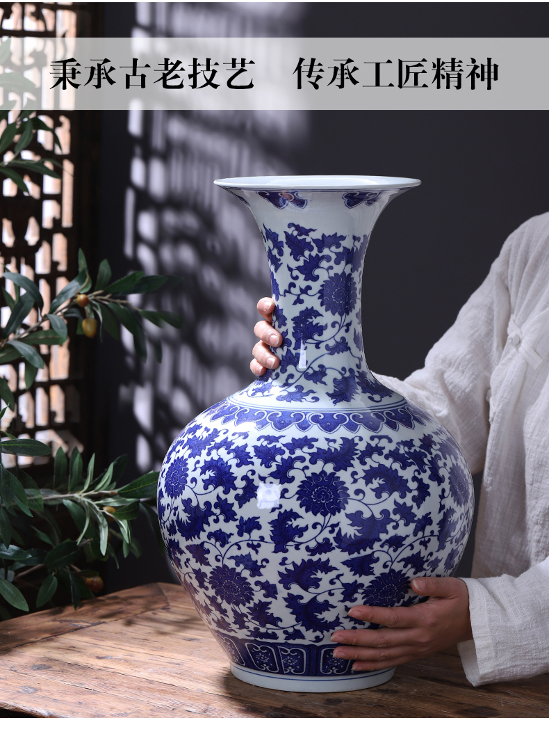 Jingdezhen porcelain ceramic insert large vase of blue and white porcelain of new Chinese style living room home TV ark adornment furnishing articles