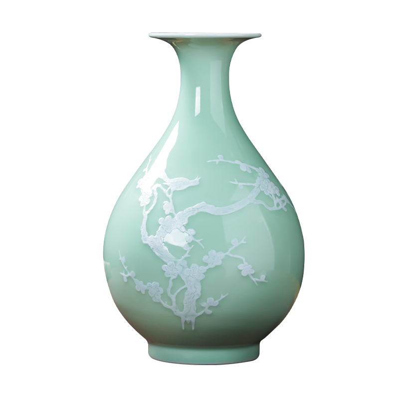 Jingdezhen porcelain ceramic celadon name plum flower vases, antique Chinese flower arranging furnishing articles porcelain home decoration sitting room