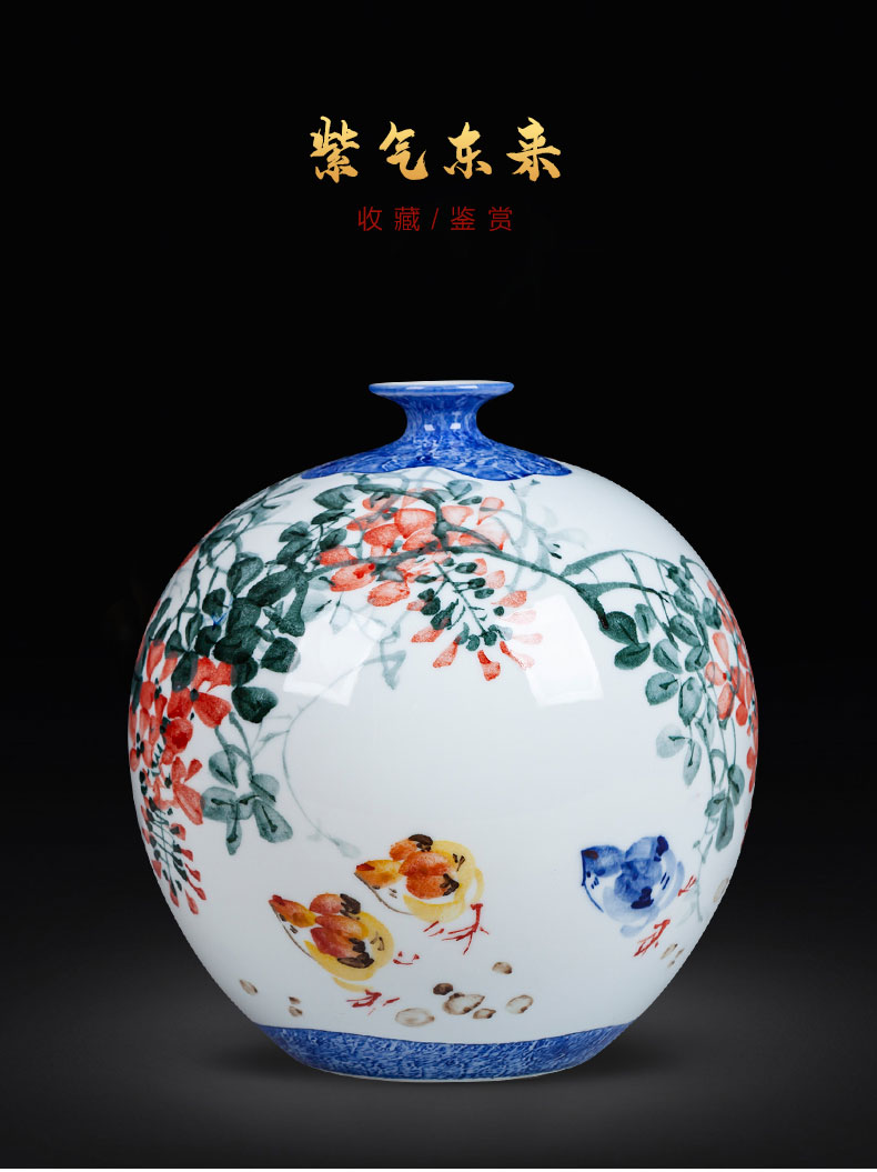 Hand draw freehand brushwork in traditional Chinese jingdezhen ceramics pomegranate round bottle vase furnishing articles sitting room of Chinese style household flower decorations