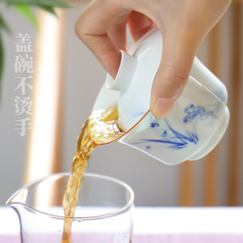 The Escape this hall jingdezhen blue and white orchid tureen hand - made teacup set three bowl of tea bowl set of kung fu tea set