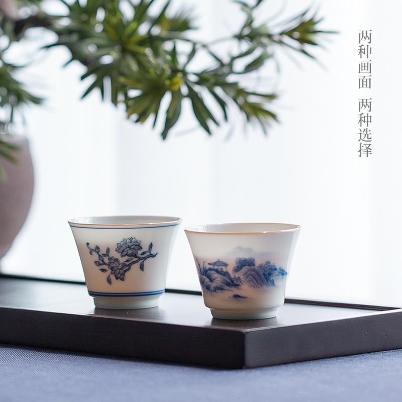 The Escape this hall ceramic cups master cup of jingdezhen blue and white sample tea cup hand - made scenery kung fu tea cups single CPU