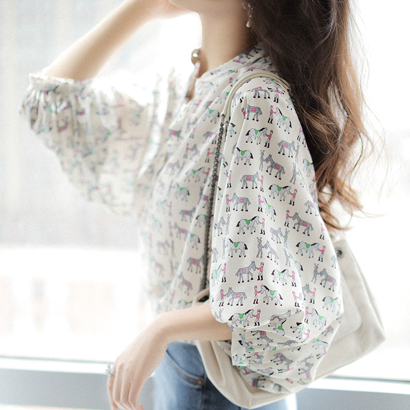 Outlet Clearance Sale: French-Style High-End Chiffon Floral Blouse for Women, Three-Quarter Short-Sleeve Top