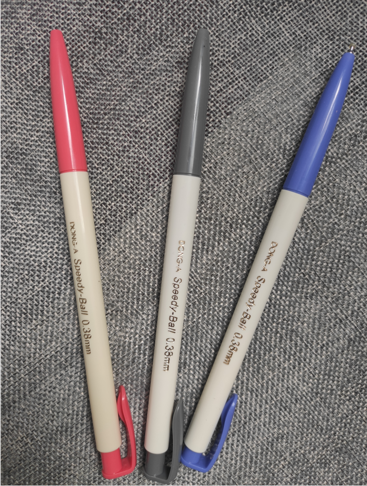 South Korea DONG-A East Asia 0-38MM extremely fine jewelry Jewelry Cartoon Design Hooking Pen Ballpoint Pen pen