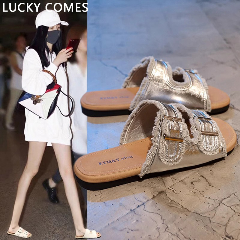 Lucky Comes Popular Flat Slippers for Women, Summer Outdoor Wear, 2026 New Model, Silver High-End Soft-Soled Sandals