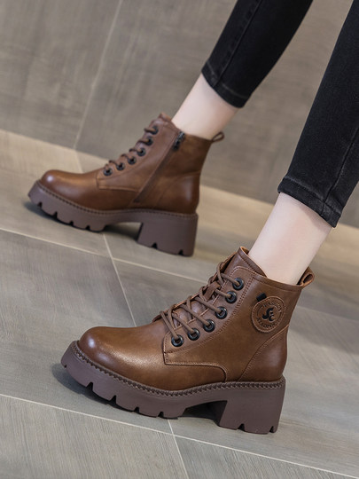 Women's Leather Shoes, British Style Martin Boots, Make Feet Look Smaller, 2025 New Thick-Soled Chunky Heel Autumn Short Boots, Winter Fleece-Lined