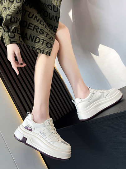 Thick-Soled White Shoes for Women 2026 New Spring Women's Shoes Versatile Lightweight Soft-Soled Platform Height-Increasing Cartoon Casual Sneakers
