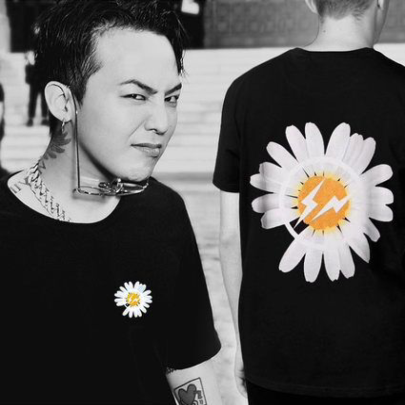 【小雏菊】超火爆情侣短袖T恤-秒客网