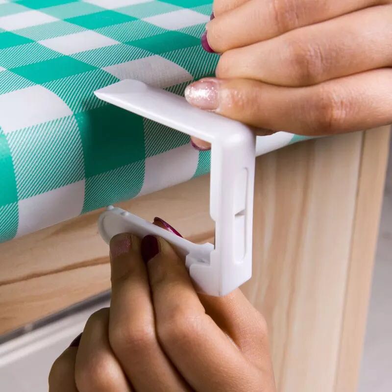 Transparent fixed clip tablecloth clip New spring plastic tablecloth clip 4 bed single buckle bed cover clip