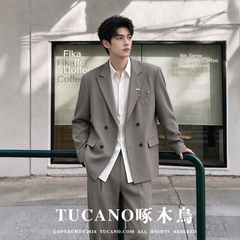Woodpecker Men's Notch Lapel Double-Breasted Suit, Stylish and Mature, Suitable for Commuting, Daily Wear, Dating, and Banquets Woodpecker Men's Notch Lapel Double-Breasted Suit, Stylish and Mature, Suitable for Commuting, Daily Wear, Dating, and Banquets