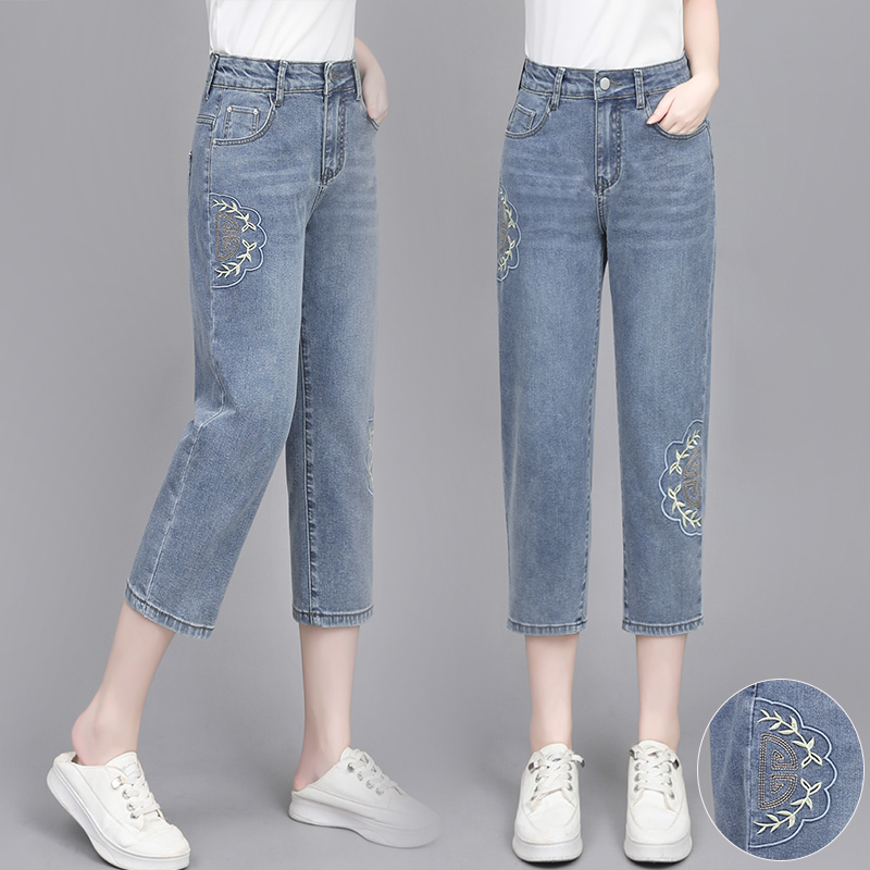 Summer Chinese-Style Embroidered Slim-Fit Cropped Harem Jeans for Women, Thin 2025 New Model, New Chinese-Style Stretchy Eight-Point Pants Summer Chinese-Style Embroidered Slim-Fit Cropped Harem Jeans for Women, Thin 2025 New Model, New Chinese-Style Stretchy Eight-Point Pants