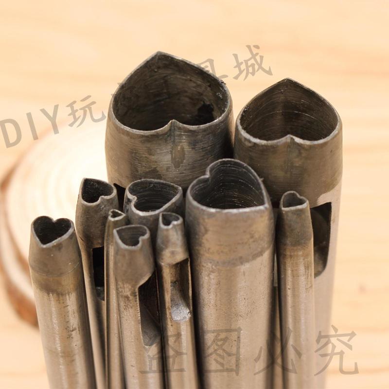 Leather punching tool punching heart-shaped leather punching tool leather carving hole punching punch heart shaped punching