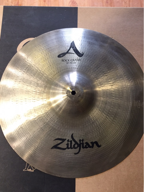 Second-hand cymbals Zhiyin Cymbals zildjian cymbals 18-inch hanging cymbals rockcrash900 yuan