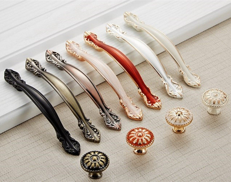 European-style cabinet door handle shoe cabinet top cabinet white black overall cabinet door handle pastoral drawer buckle hand hardware accessories