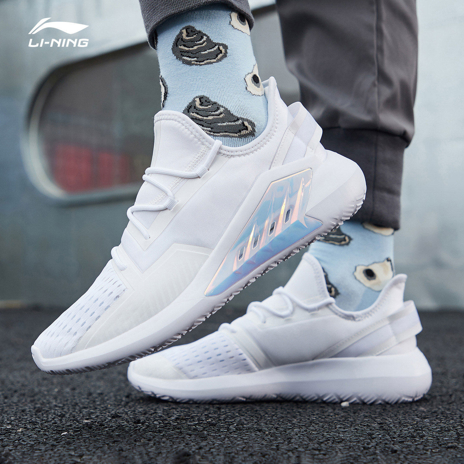 Li Ning Men's Shoes Sneakers Male's Yi Stars 2022 Spring Summer New Shock Absorbing Net Face Breathable Trend Casual Shoes