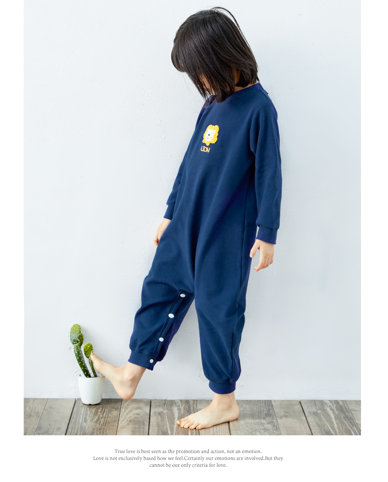 Shangbao Mai 2018 thu đông mới cho bé bộ đồ ngủ đồ ngủ cotton dày ấm áp cho bé trai và bé gái bộ đồ ngủ bé gái shop quần áo trẻ em gần đây
