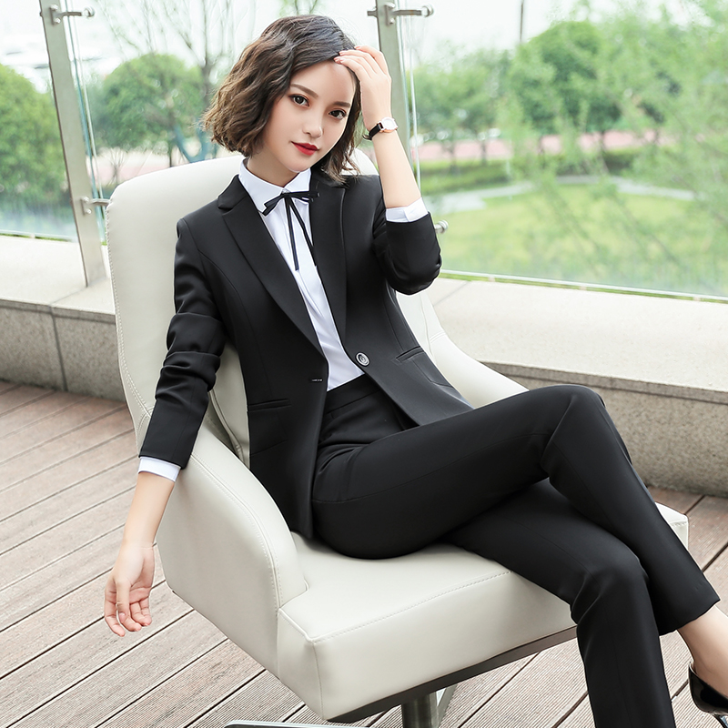 Tailleur femme - Ref 3245183 Image 3